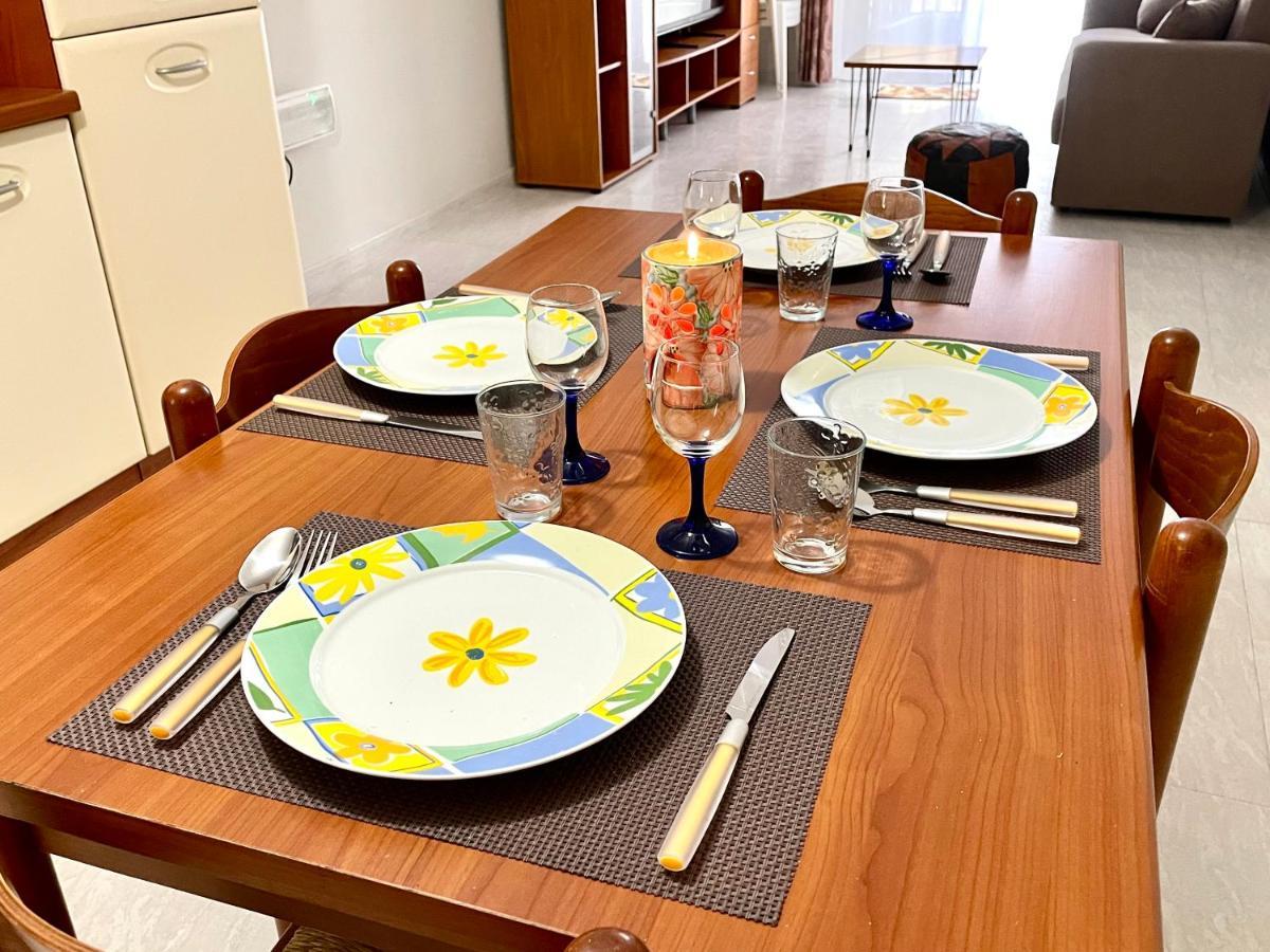 Regent Court - 3 Bedroom Apartment Within Walking Distance From Seafront 세인트폴스베이 외부 사진