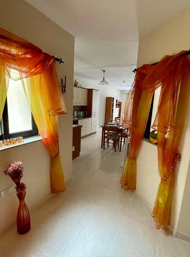 Regent Court - 3 Bedroom Apartment Within Walking Distance From Seafront 세인트폴스베이 외부 사진