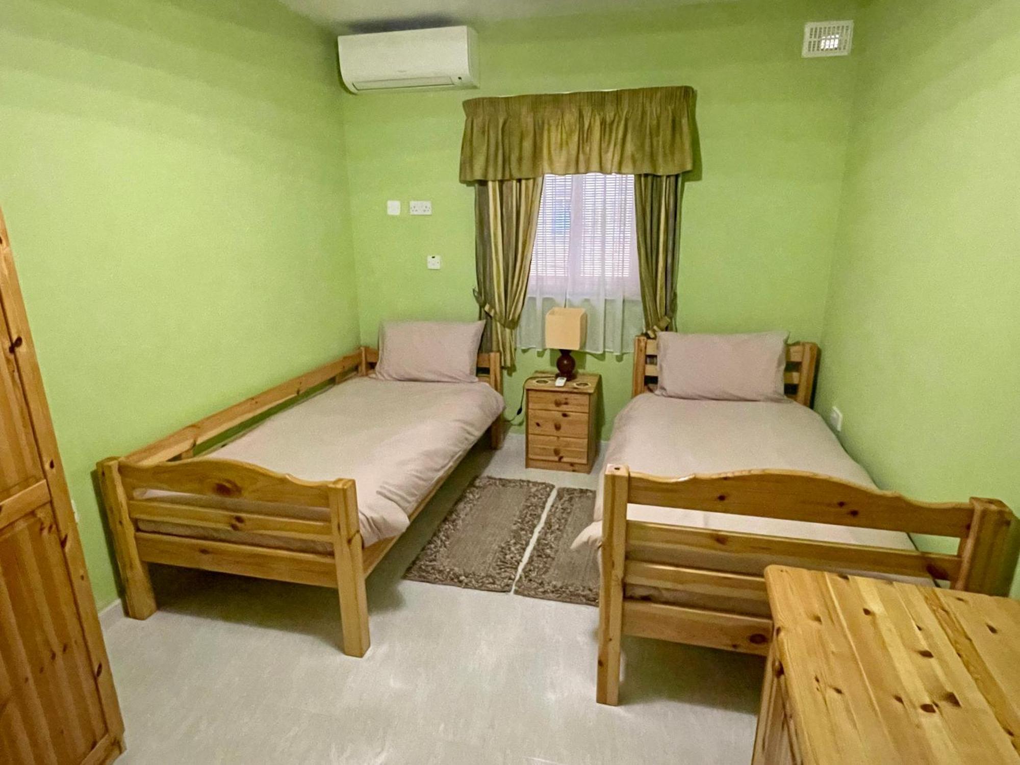 Regent Court - 3 Bedroom Apartment Within Walking Distance From Seafront 세인트폴스베이 외부 사진