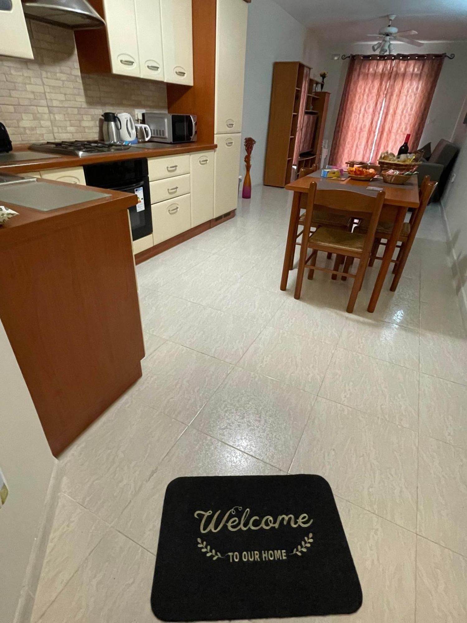 Regent Court - 3 Bedroom Apartment Within Walking Distance From Seafront 세인트폴스베이 외부 사진